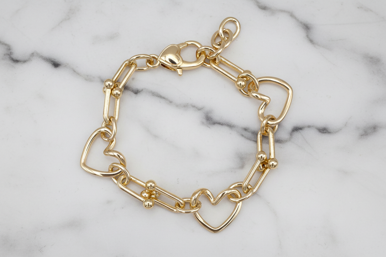 Gold Links Heart Bracelet