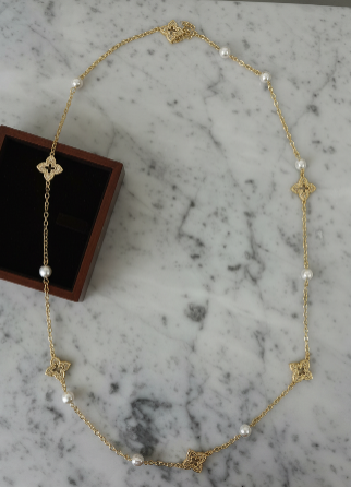 Gold Chain Necklace w/ Clover & Pearl Charms