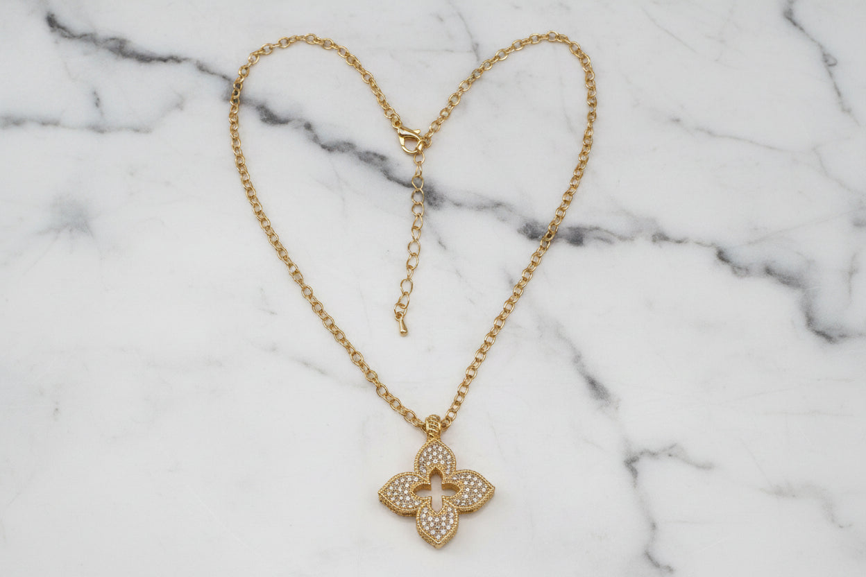 Gold Necklace w/ Pave Clover Pendant