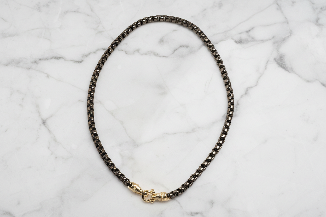 Heavy Chain Necklace w/ Gold Hook