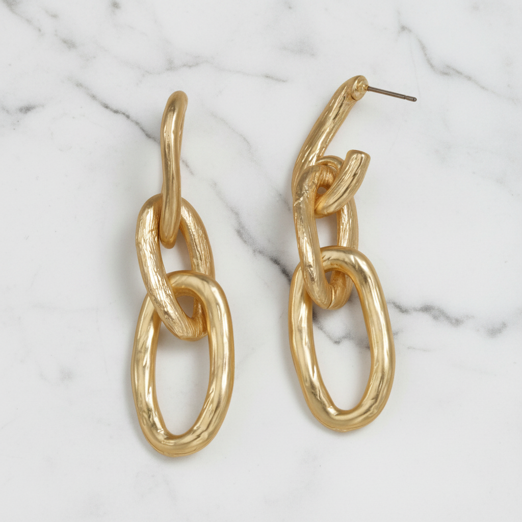 Matte Gold Oval Link Earring