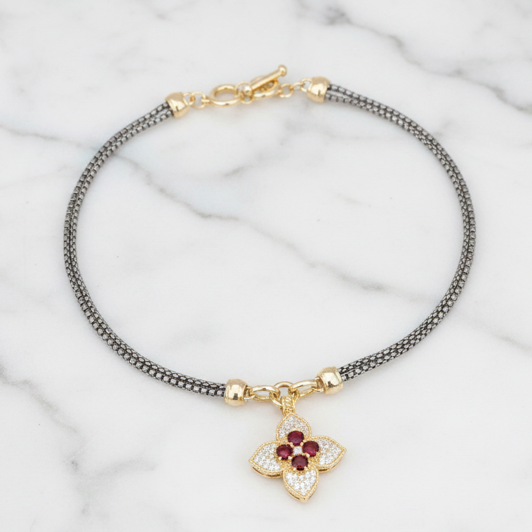 Two Tone Garnet Clover Pendant Necklace