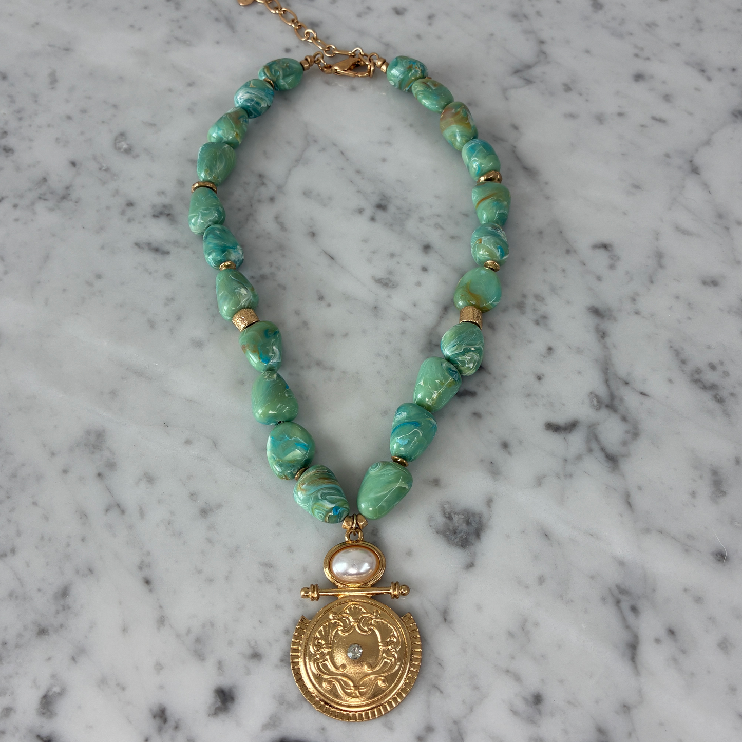 Turquoise Bead Necklace w/Pendant