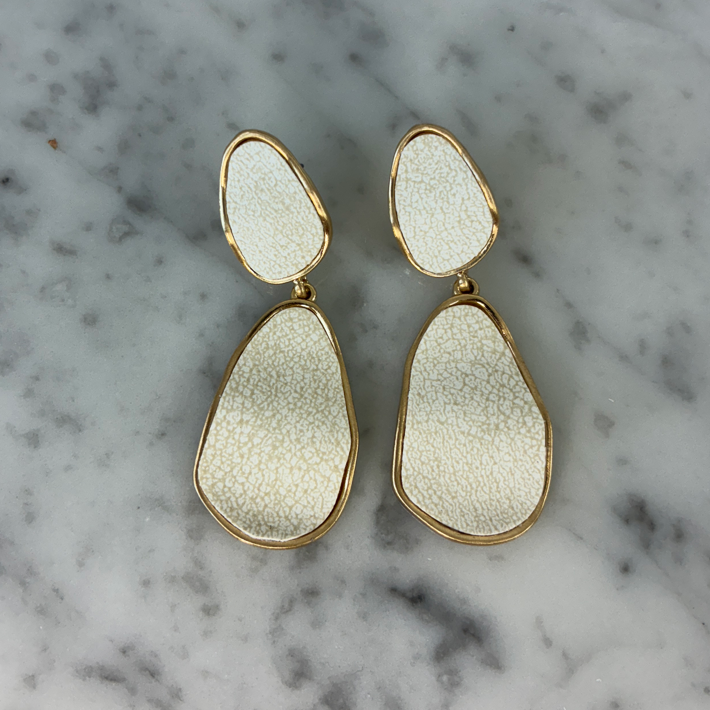 Organic Shape Dangle Earring