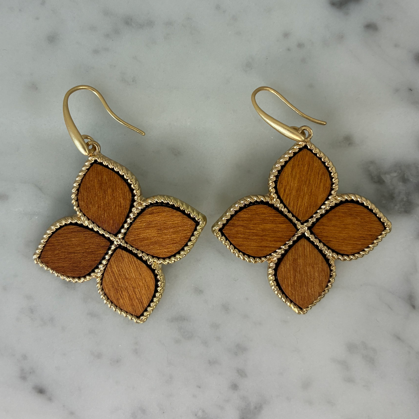 Wood Flower Gold Earring
