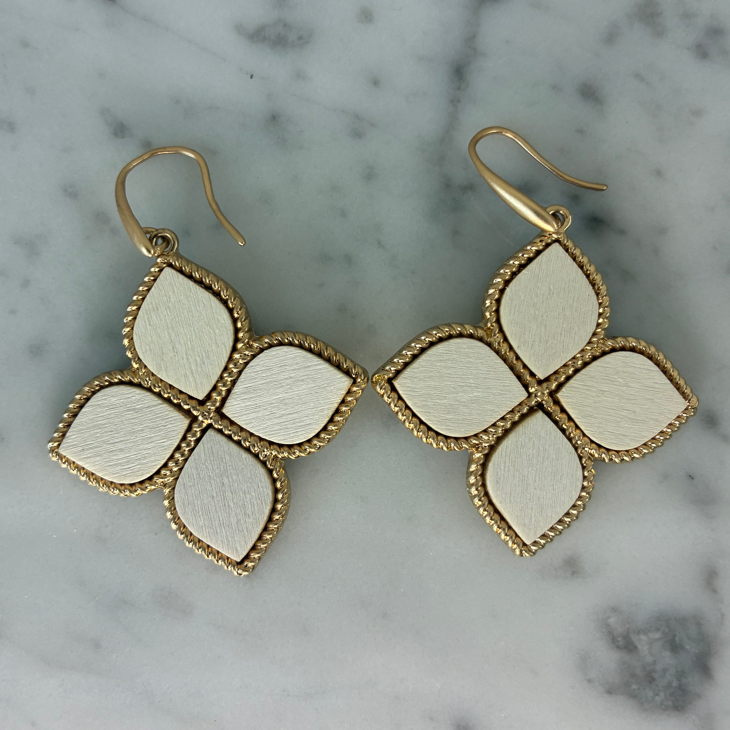 Wood Flower Gold Earring