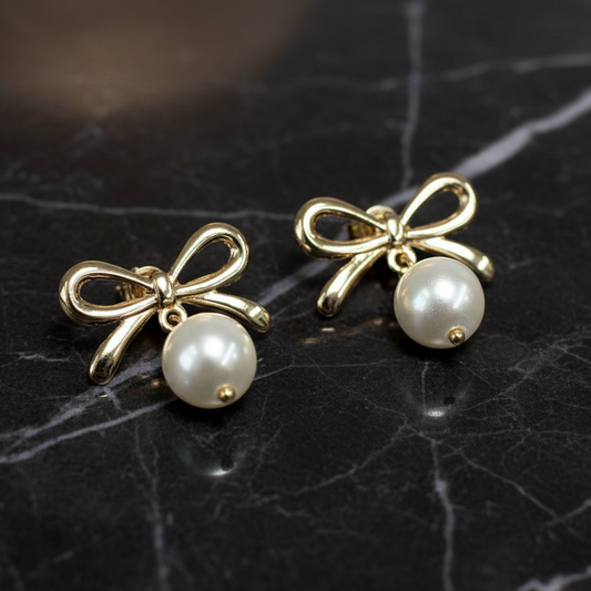 Gold Dainty Bow w/ Pearl Earring