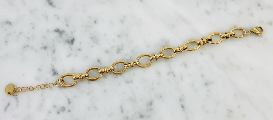 Gold Oval Link Bracelet