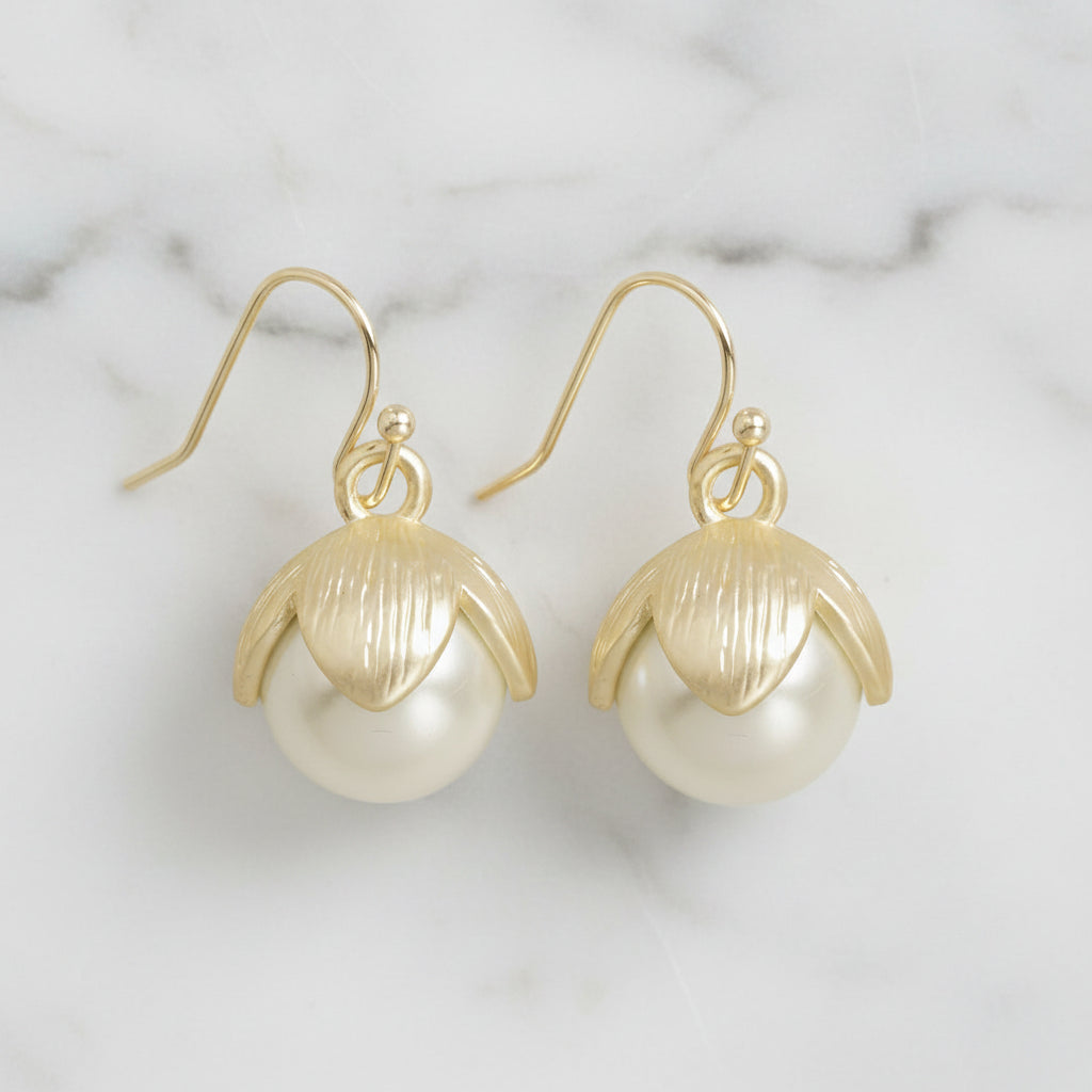 Gold and Pearl Drop Earring