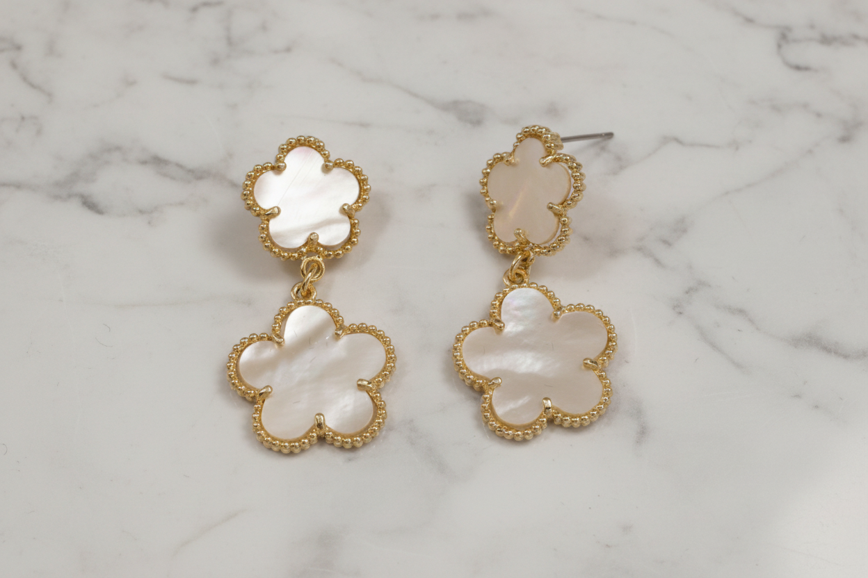 MOP Double Clover Earring