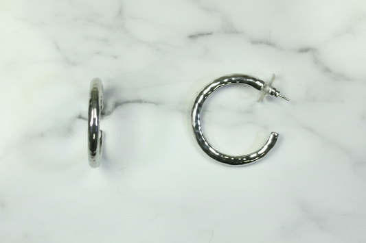 Med Shiny Hammered Hoop Earring