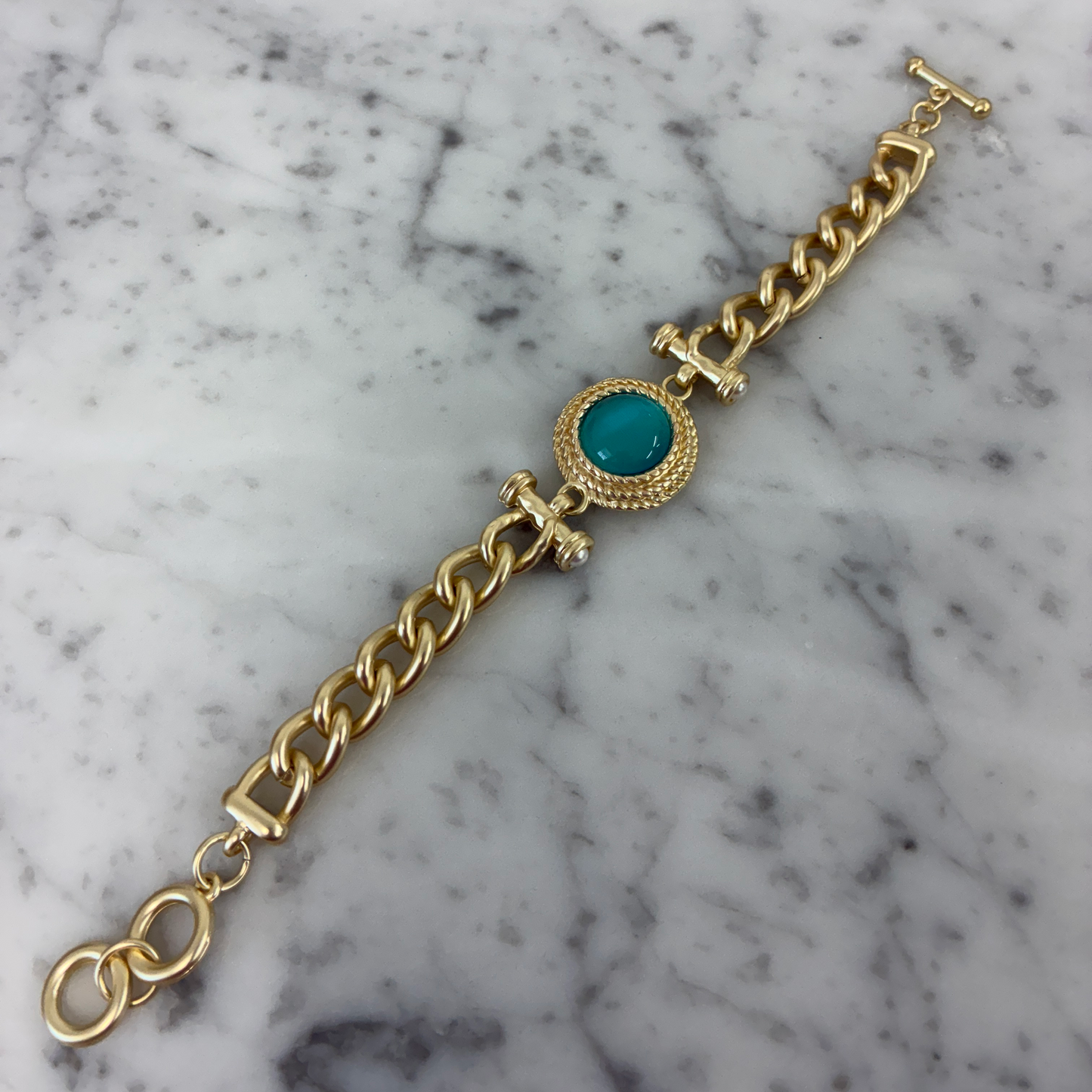 Chunky Bracelet Blue Pendant