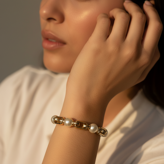 Gold Link Stretch Bracelet w/Pearls