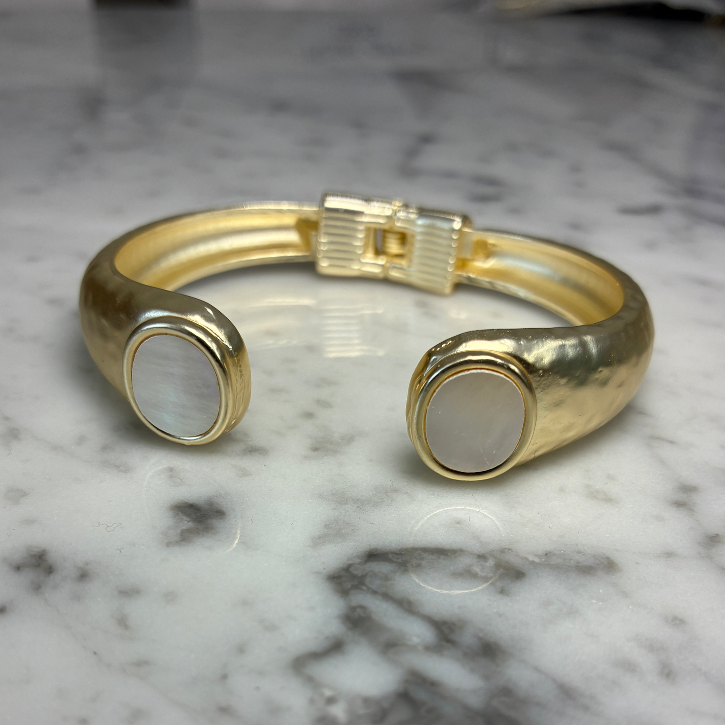 Matte Gold Bangle w/Oval Pearl