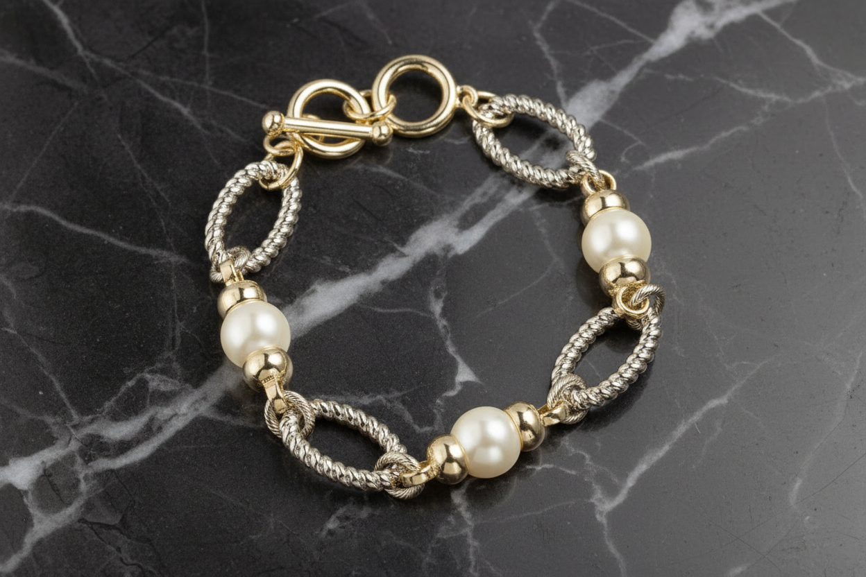Two Tone Oval Cable Pearl Bracelet