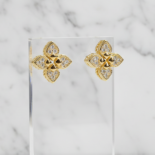 Gold Clover CZ Pave 0.6" Earring