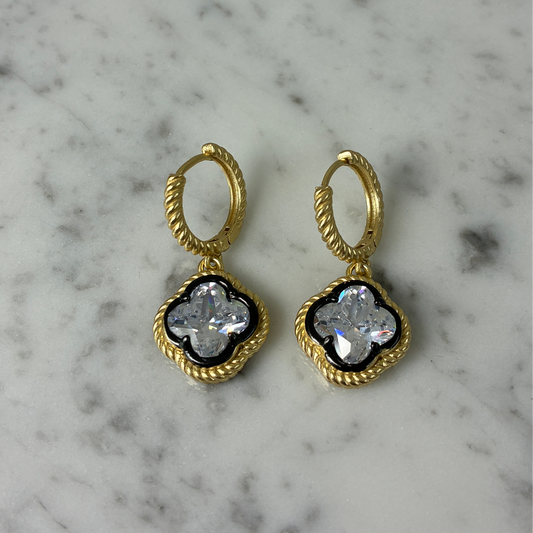 Huggy Clover Hoop Earring