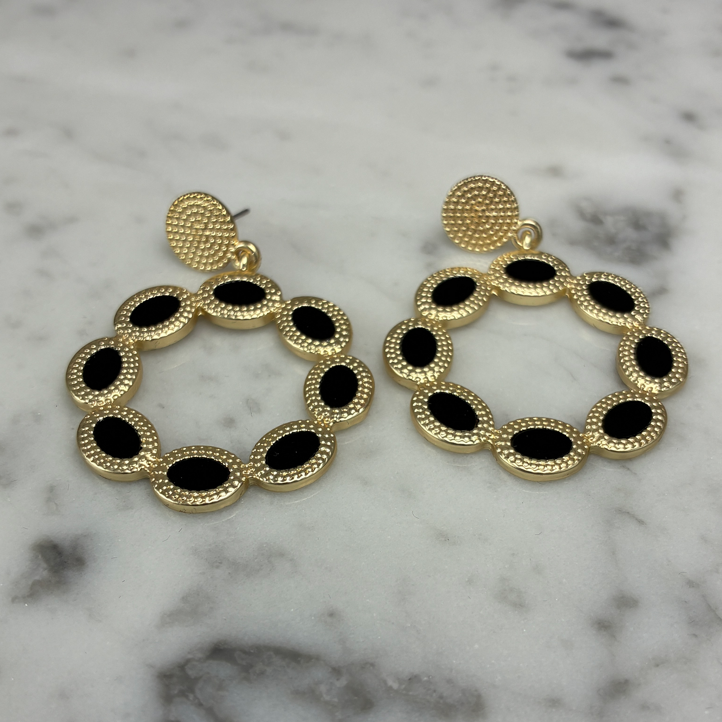 Matte Gold Circle Dangle Earring