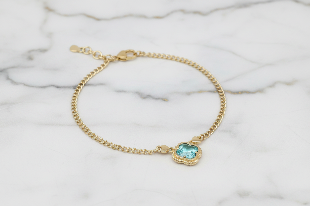 Gold Cuban Clover Necklace