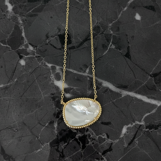 Matte Gold Single MOP Pendant