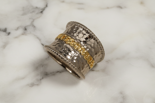 Two Tone Hammered Link Saddle Ring