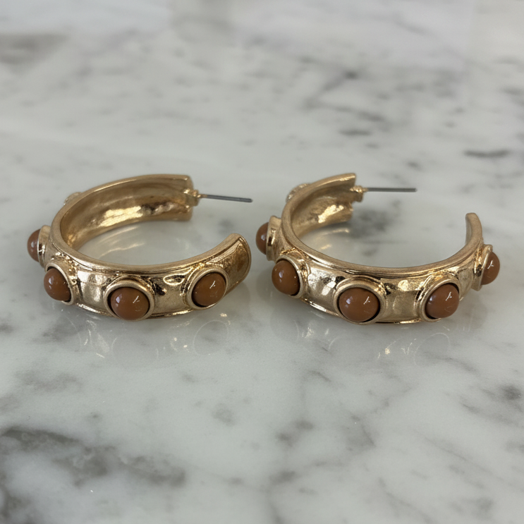 Gold Hoop Earring w/Round Stones